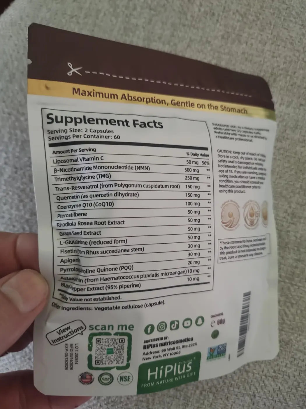 Foto real de la tabla de ingredientes Hi Plus NMN